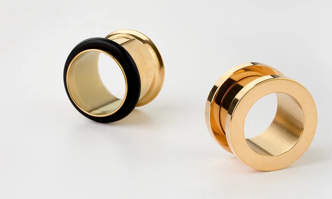 Plugs und Tunnels