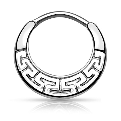Septumpiercing mit Labyrinth-Design