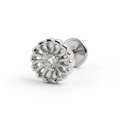 Zartes Labret aus Titan in Blumenform