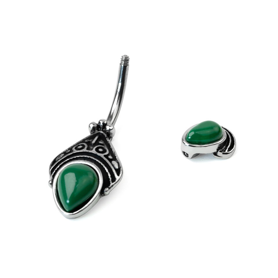 Bauchnabelpiercing mit antikem Design und tropfenförmigen Steinen