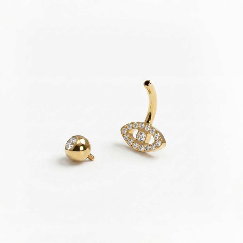 Titan-Bauchnabelring mit bösem Blick