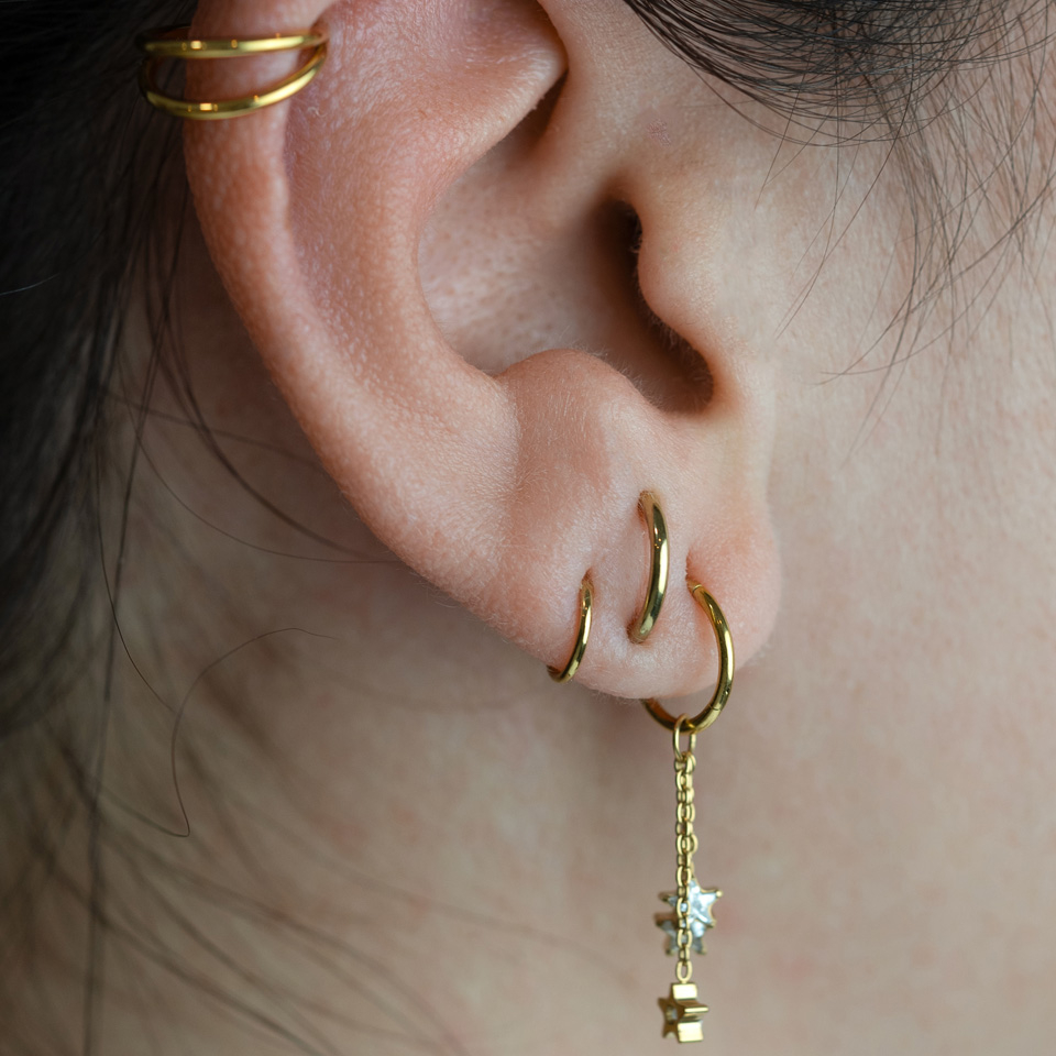 Anhänger mit drei Sternen