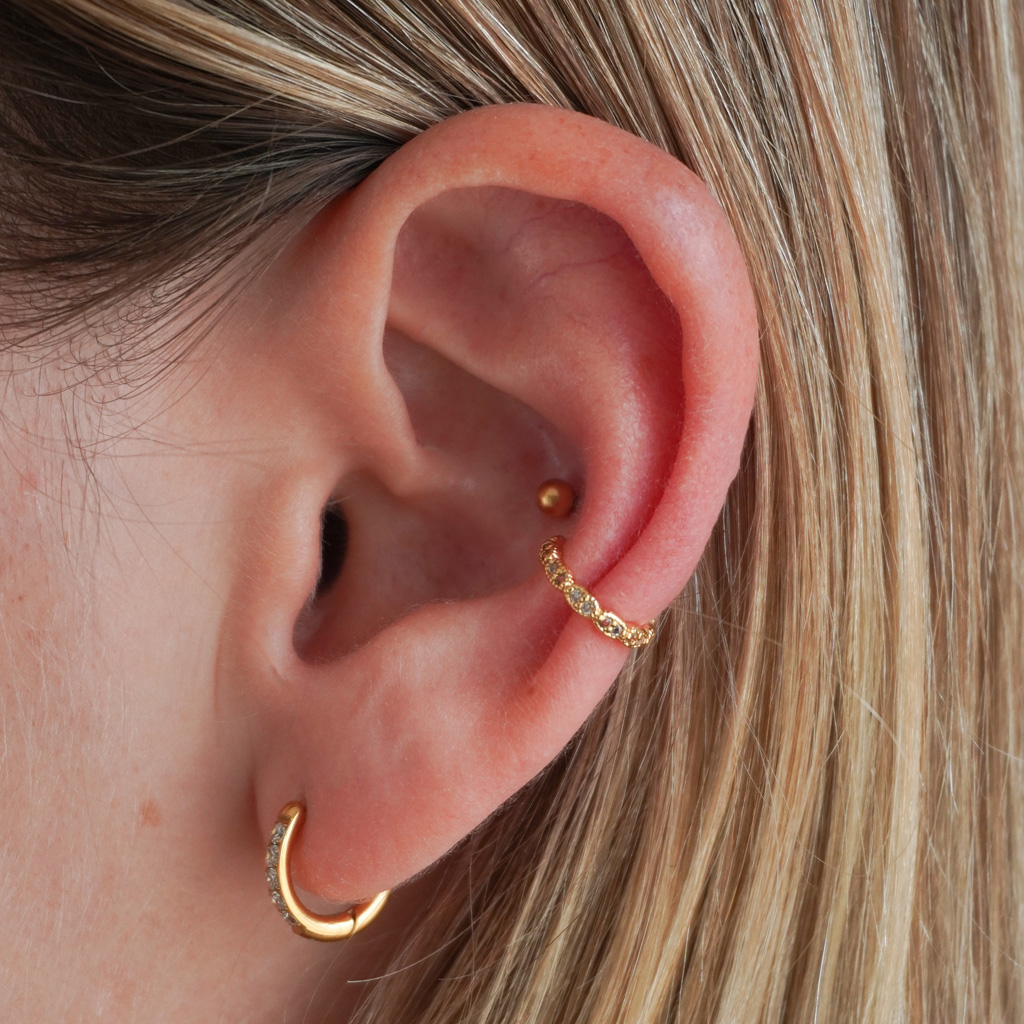 Feiner Ear Cuff mit Steinpaaren