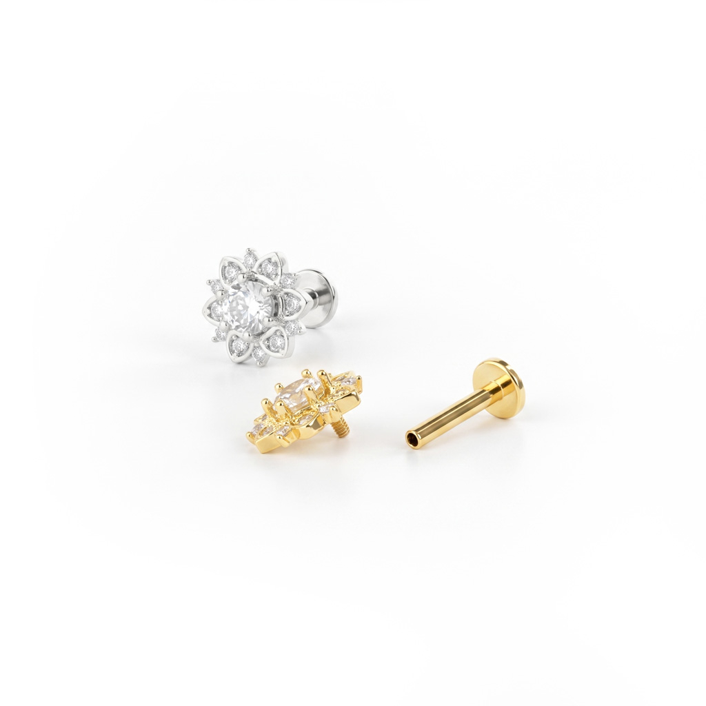 Labret mit steinbesetzter Lotusblume und Innengewinde