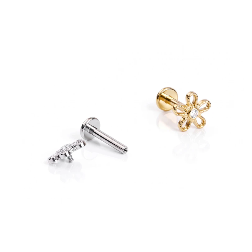 Titan-Labret in Blumenform