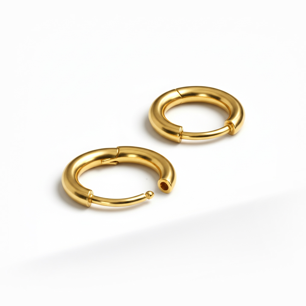 Paar Huggie-Ohrringe aus Titan