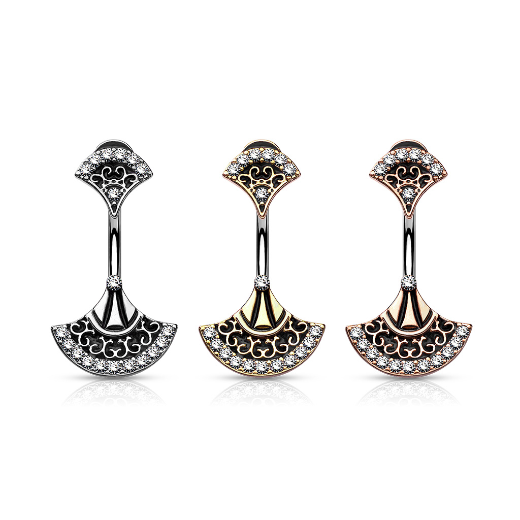 Bauchnabelpiercing mit doppeltem Fächer