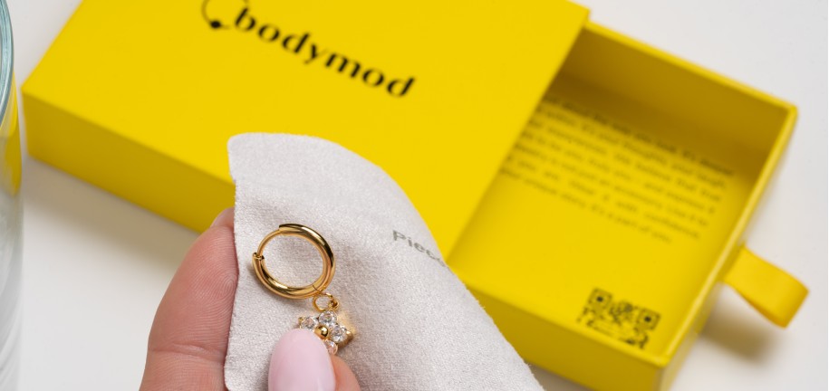 Piercingschmuck Reinigen